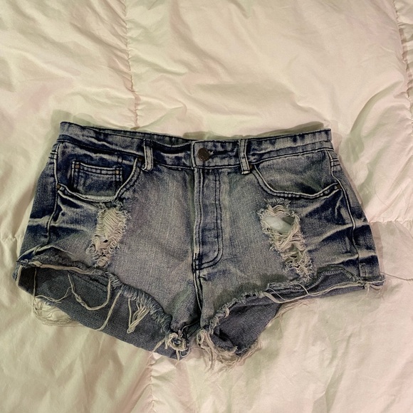 Distressed Jean Shorts - Picture 1 of 5